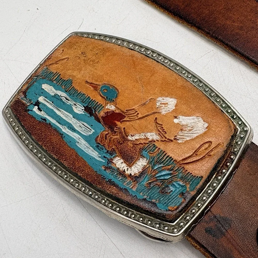 The Unbranded Brand vintage tooled